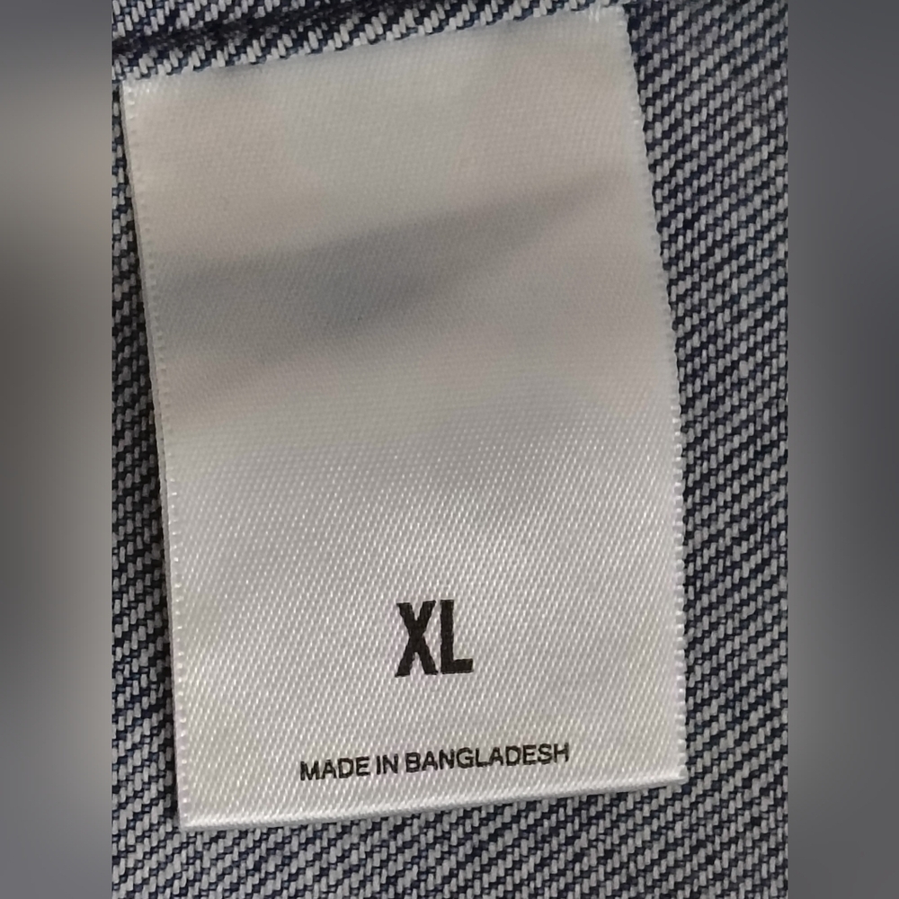 Express Blue Button-Up Denim Shirt Size XL - Picture 7 of 8